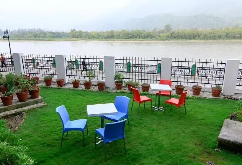 ホテル Shanti Residency Ganga View