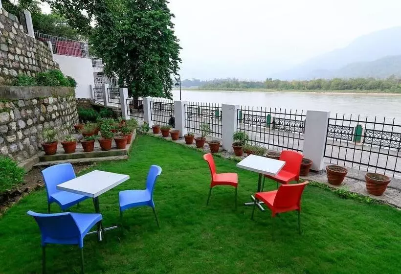 ホテル Shanti Residency Ganga View