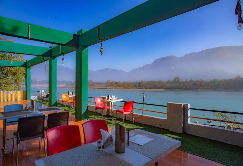 ホテル Shanti Residency Ganga View