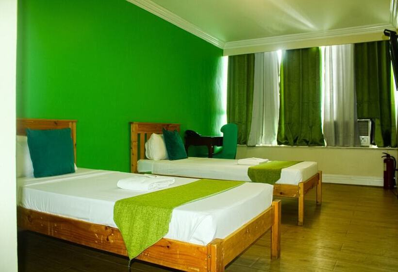 Manila Airport Hotel By Urban Connect