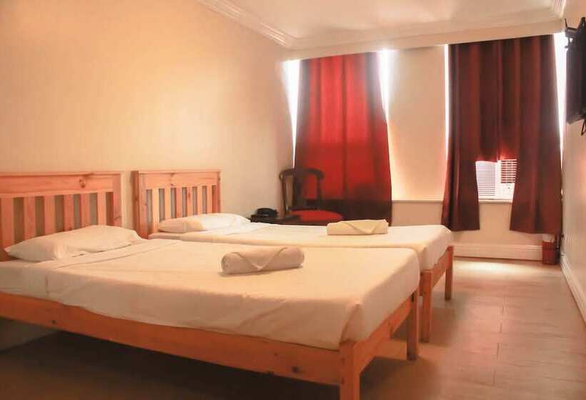 Manila Airport Hotel By Urban Connect