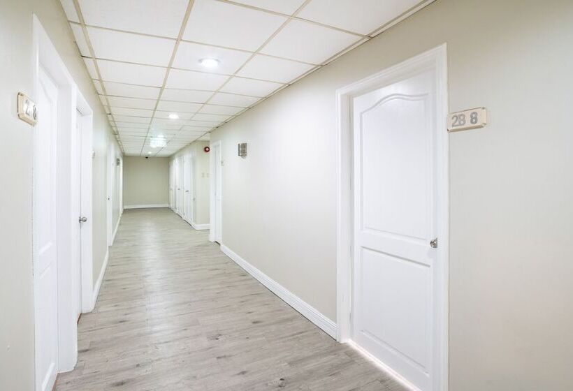 Manila Airport Hotel By Urban Connect