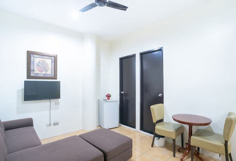 Manila Airport Hotel By Urban Connect