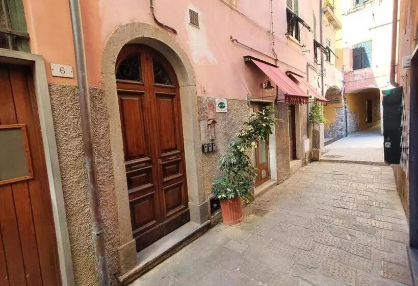 پانسیون Affittacamere Sull'arco