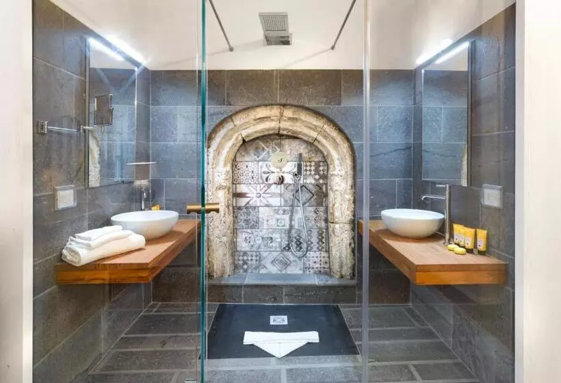 ペンション Cagliari Marina Guesthouse & Lounge