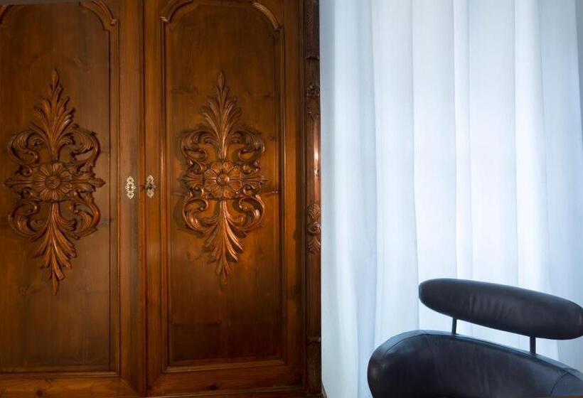 Pensjonat Cagliari Marina Guesthouse & Lounge