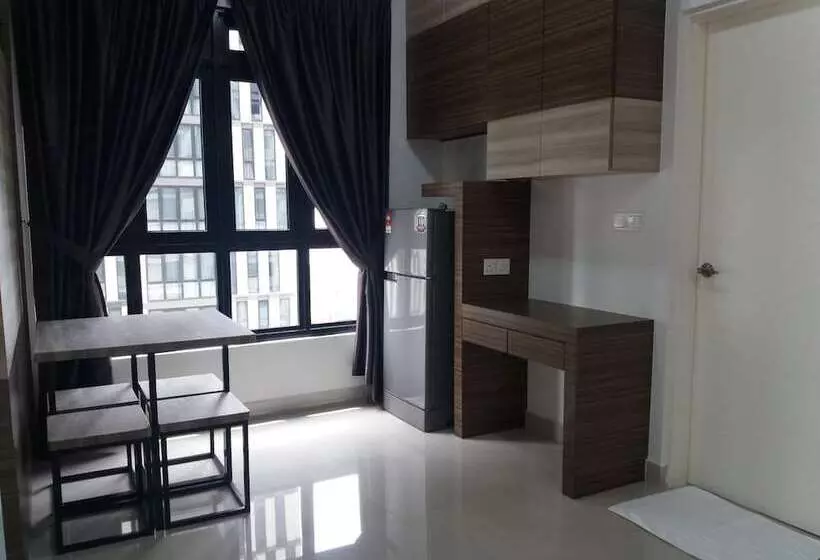 Majatalo Ezzyhome Medini