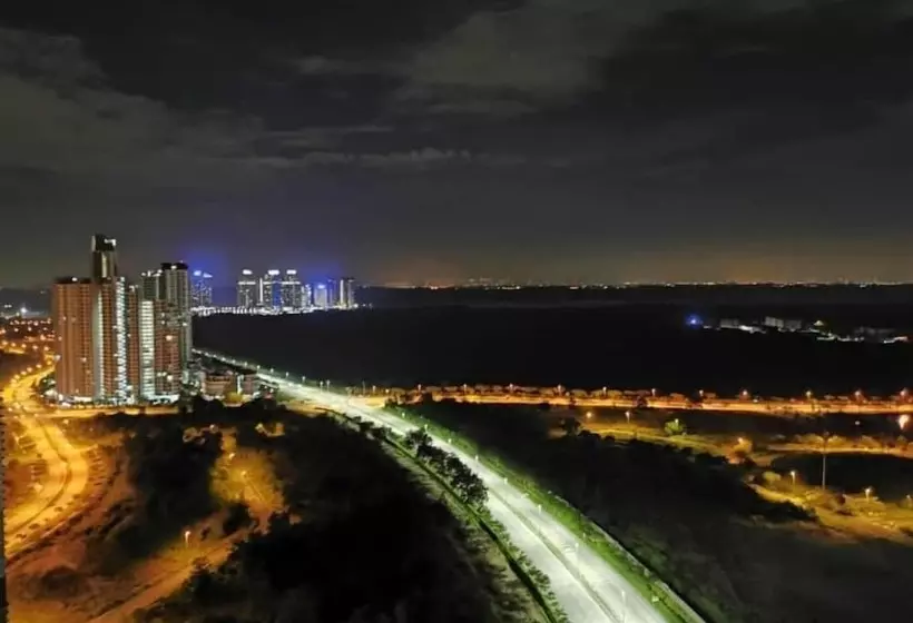 Majatalo Ezzyhome Medini