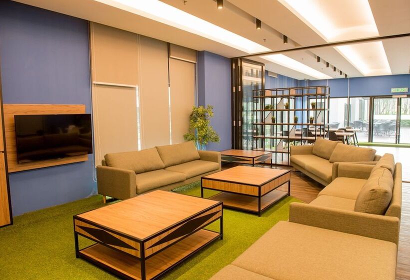 פנסיון Ezzyhome Medini