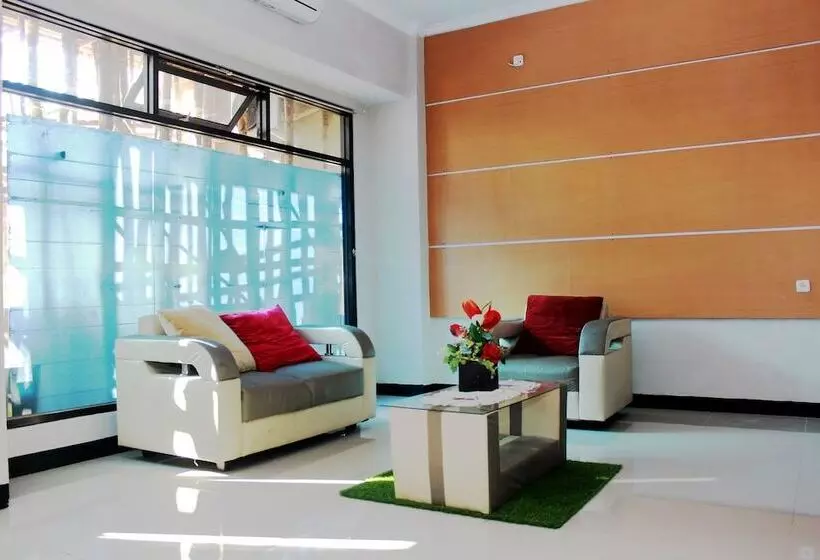 Majatalo Grand Mentari Guest House By Oyo Rooms