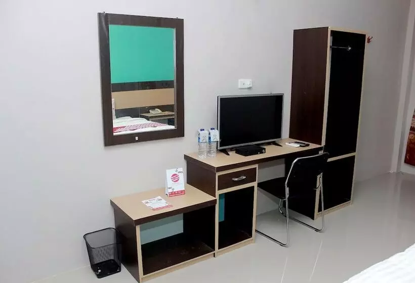 Majatalo Grand Mentari Guest House By Oyo Rooms