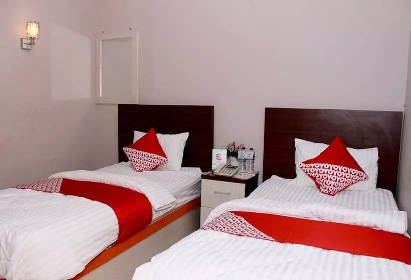 Majatalo Grand Mentari Guest House By Oyo Rooms