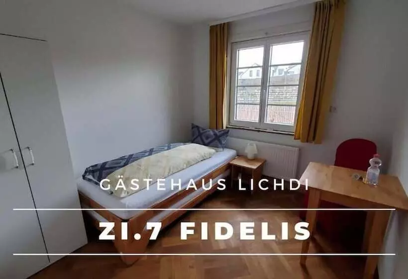 ペンション Gästehaus Lichdi