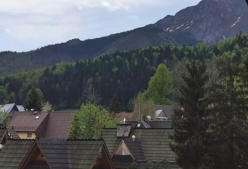 ペンション Willa Senator