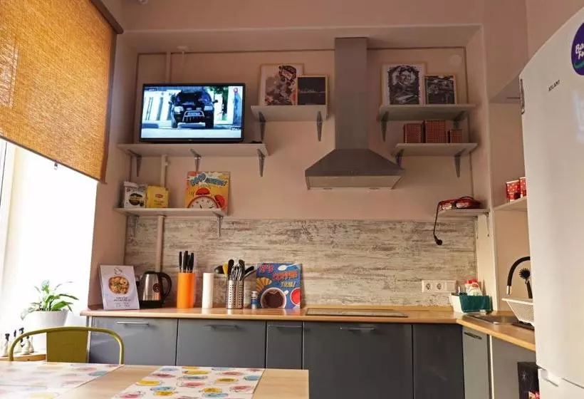 Retkeilymaja Back To The Future Space