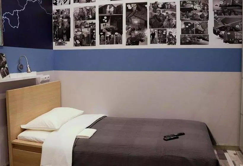 Retkeilymaja Back To The Future Space