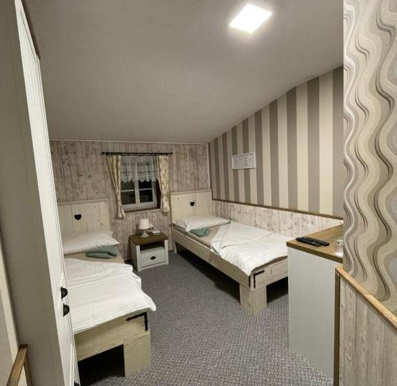 住宿加早餐  Penzion Zákoutí