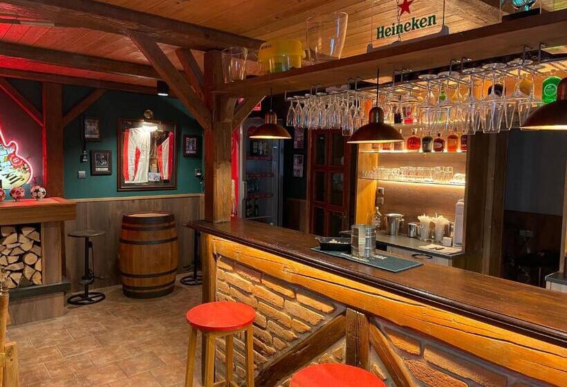 住宿加早餐  Penzion Zákoutí