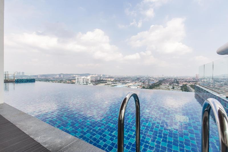 Da Men Suites S By Subhome