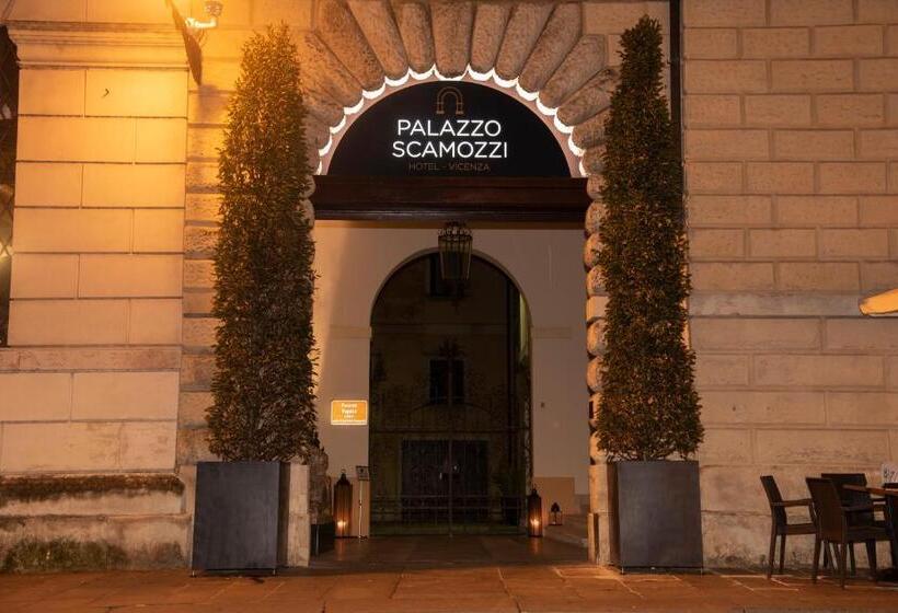 مسافرخانه Palazzo Scamozzi