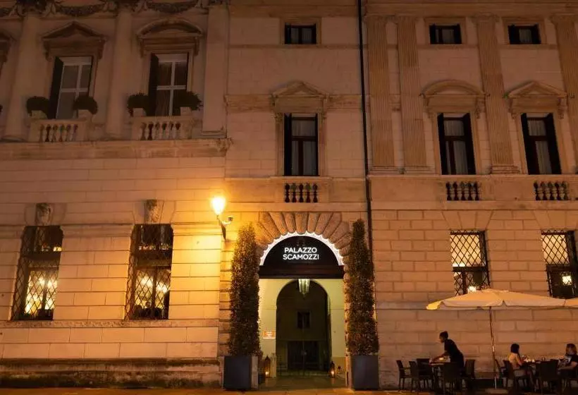 مسافرخانه Palazzo Scamozzi