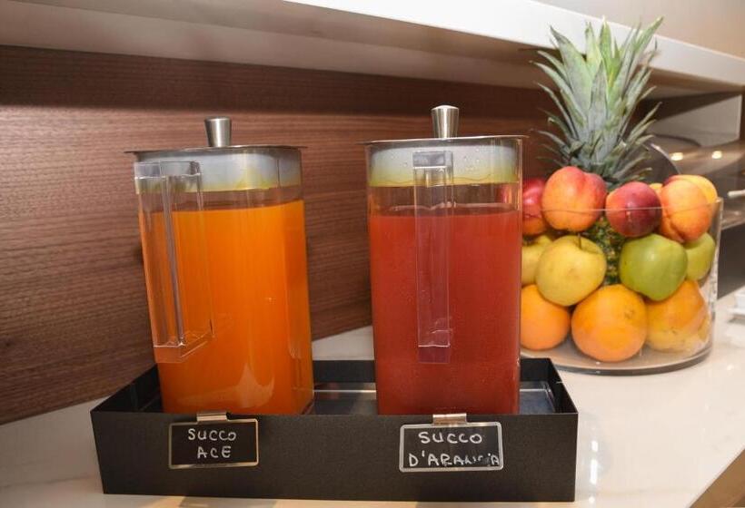 مسافرخانه Palazzo Scamozzi