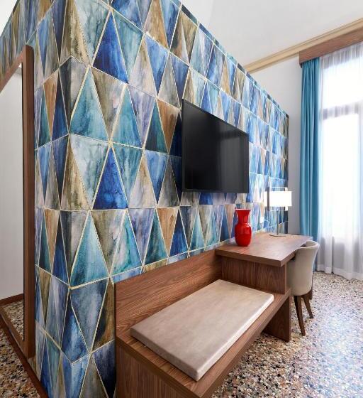 مسافرخانه Palazzo Scamozzi