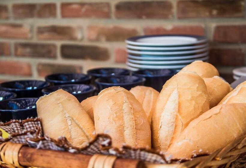 여관 Pousada Aranã