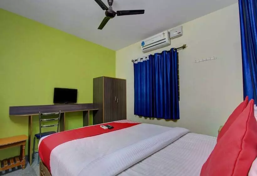 هتل Ashwa Comfort By Oyo Rooms