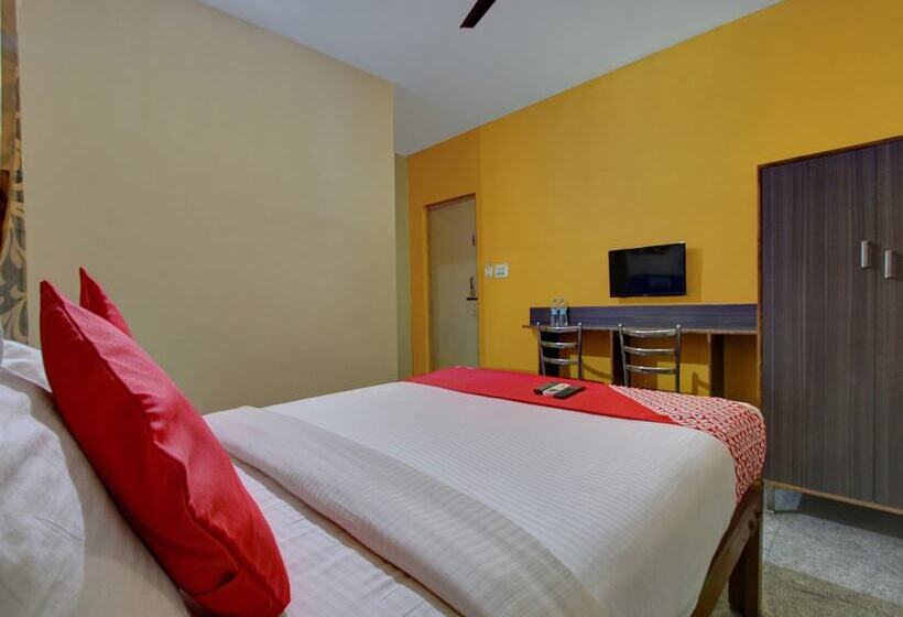 هتل Ashwa Comfort By Oyo Rooms