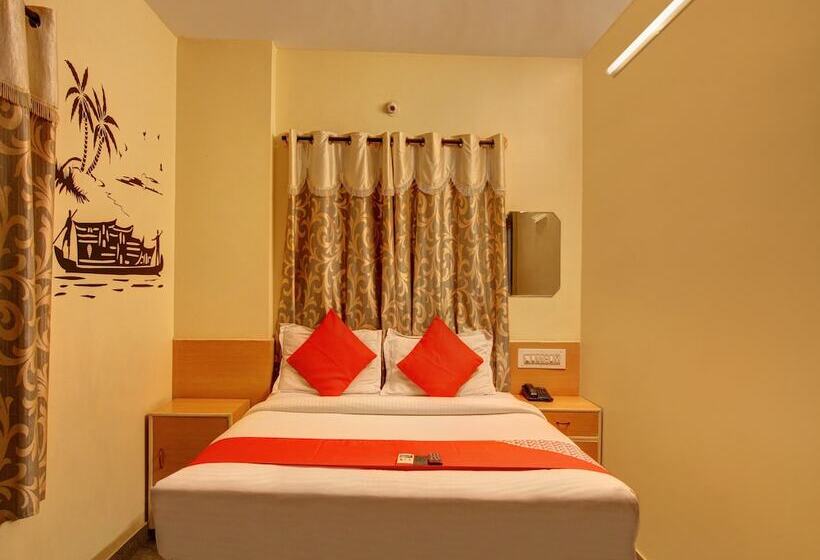 هتل Ashwa Comfort By Oyo Rooms