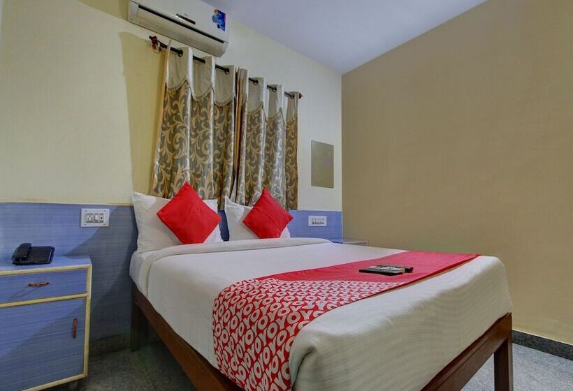 هتل Ashwa Comfort By Oyo Rooms