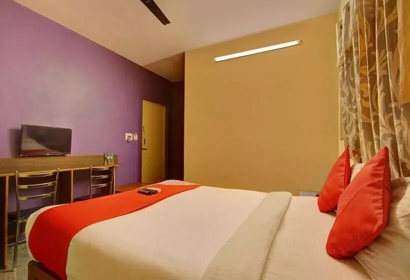 هتل Ashwa Comfort By Oyo Rooms