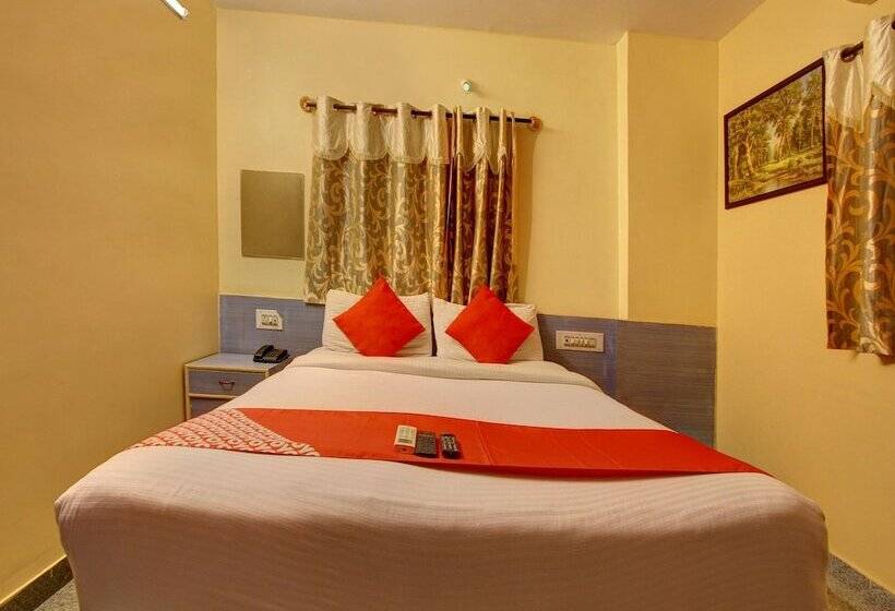 هتل Ashwa Comfort By Oyo Rooms