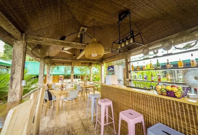 ホテル Bougainvilla Cottages