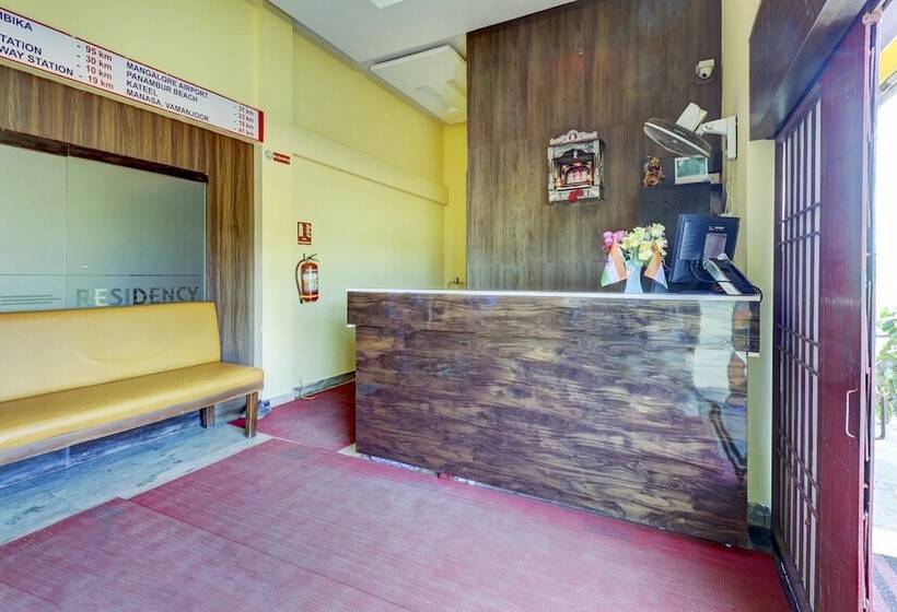 בית מלון כפרי Gaurika Residency Boarding & Lodging   Padubidri