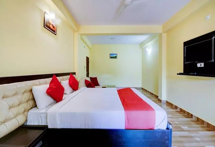 Hotelli Gaurika Residency Boarding & Lodging   Padubidri