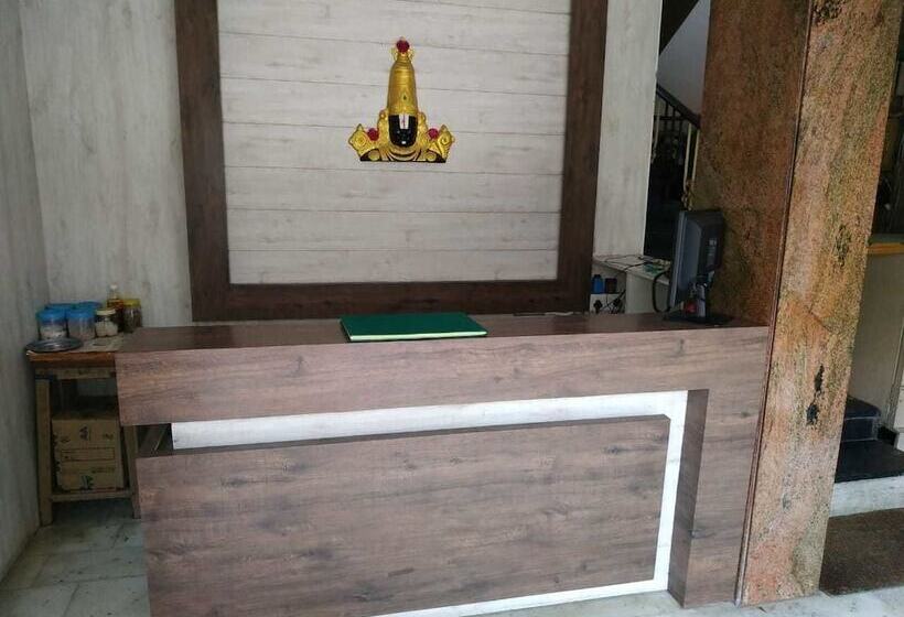 فندق Iroomz Sri Balaji Residency