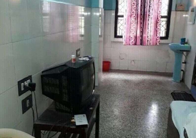 酒店 Iroomz Woodlands Lodge