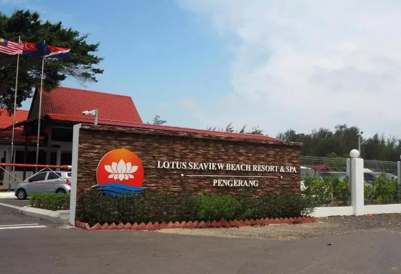 ホテル Lotus Seaview Beach Resort