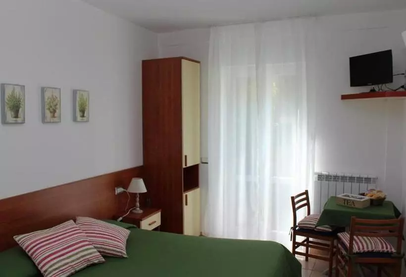 ペンション Affittacamere L Arcobaleno