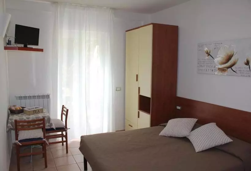 ペンション Affittacamere L Arcobaleno