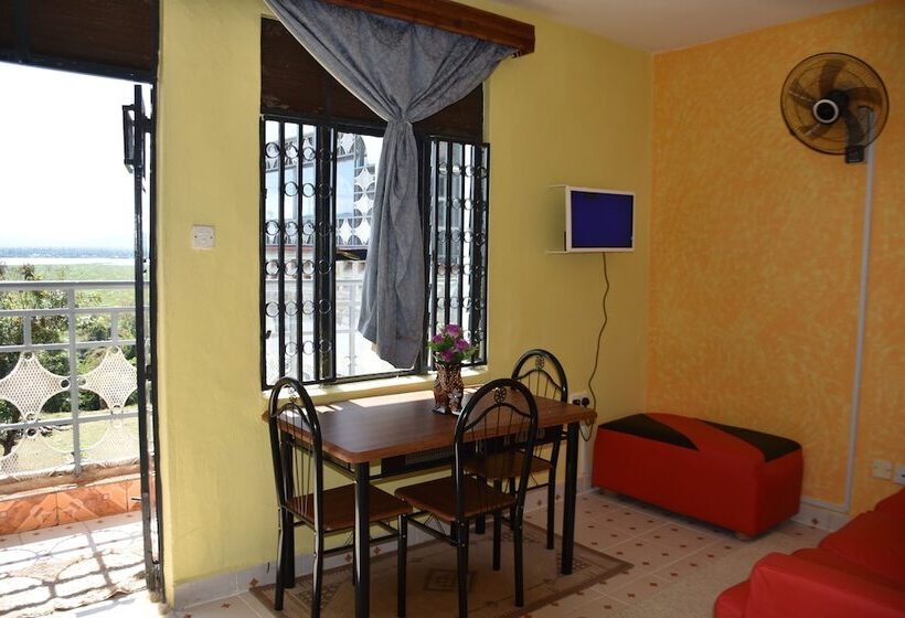 Sundown Hotels And Apartments Millimani