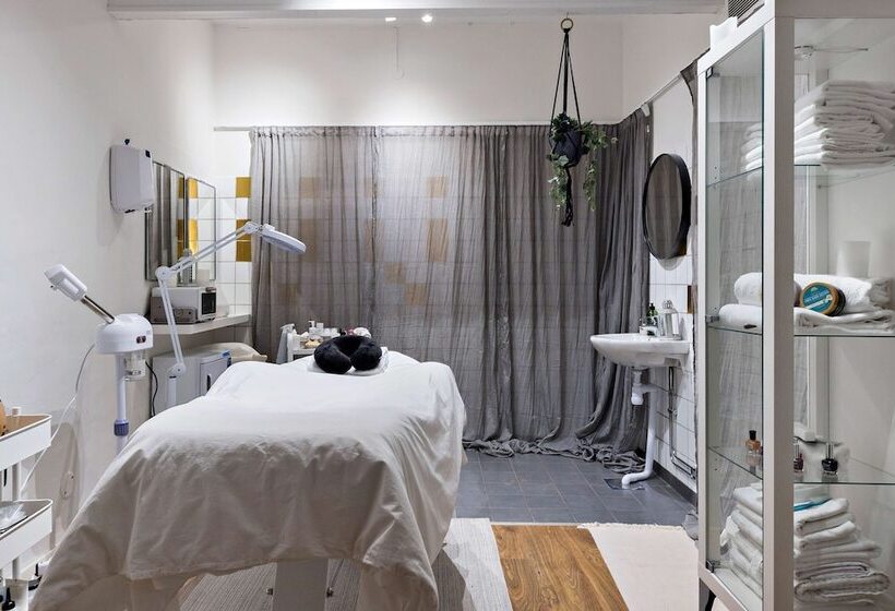 هتل Best Western Plaza