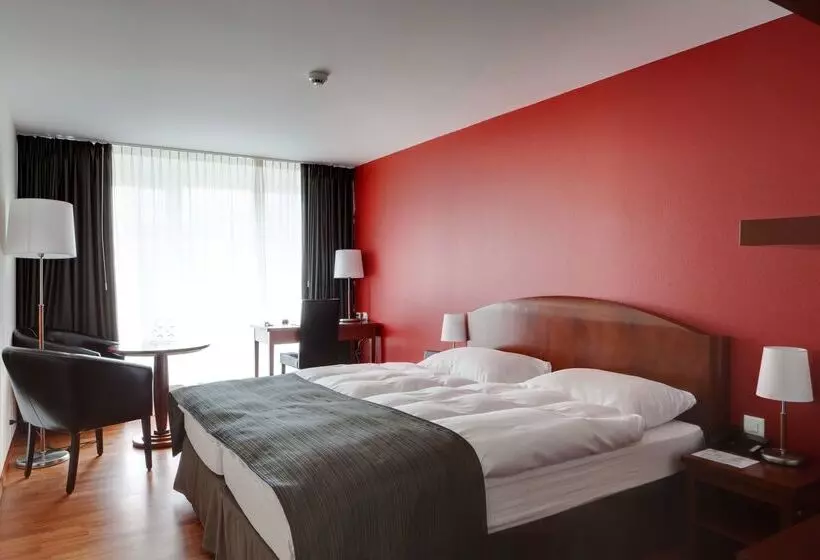 בית מלון כפרי Hôtel Rallye & Entrées Aux Bains De La Gruyère