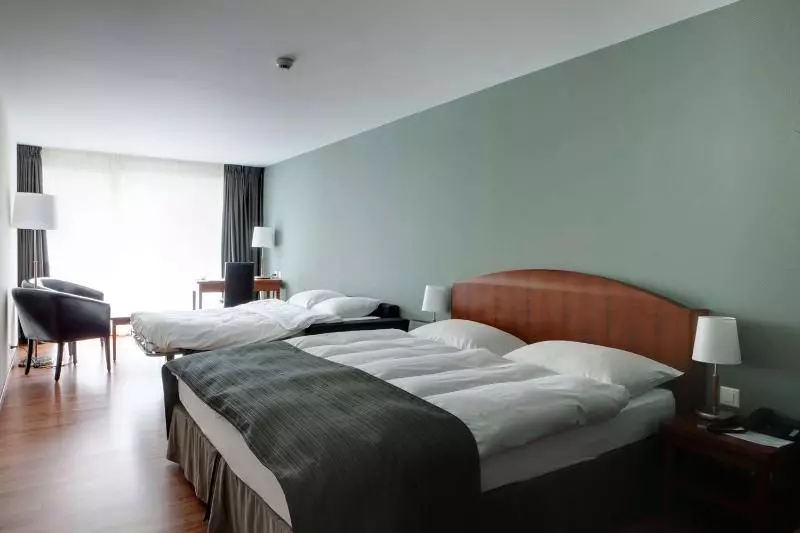 בית מלון כפרי Hôtel Rallye & Entrées Aux Bains De La Gruyère