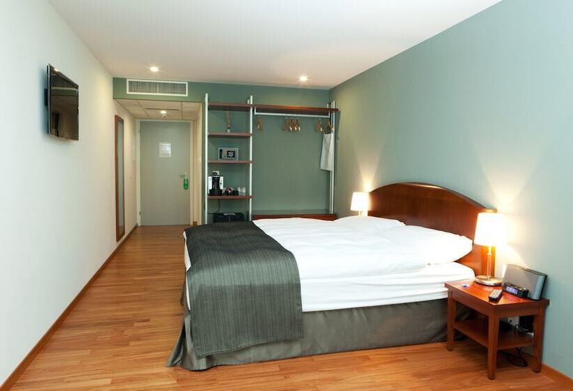 فندق Hôtel Rallye & Entrées Aux Bains De La Gruyère