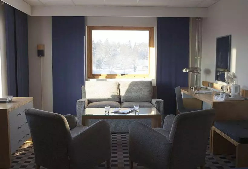 ホテル Best Western Taby Park