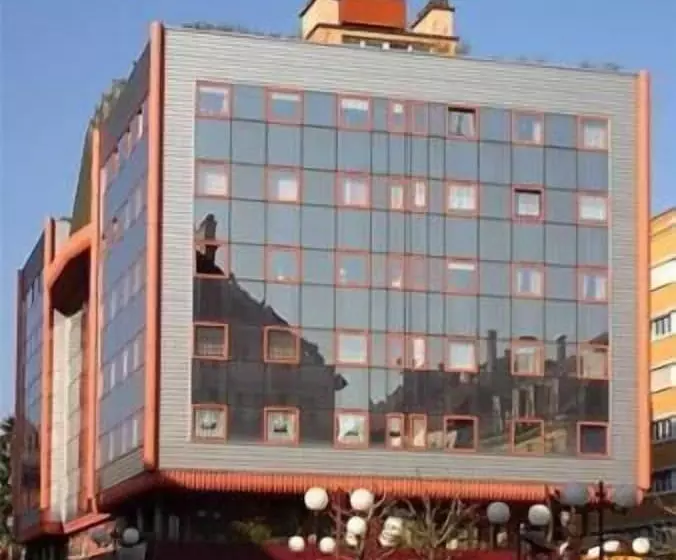 فندق Hôtel Des Trois Rois