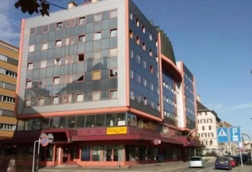 فندق Hôtel Des Trois Rois